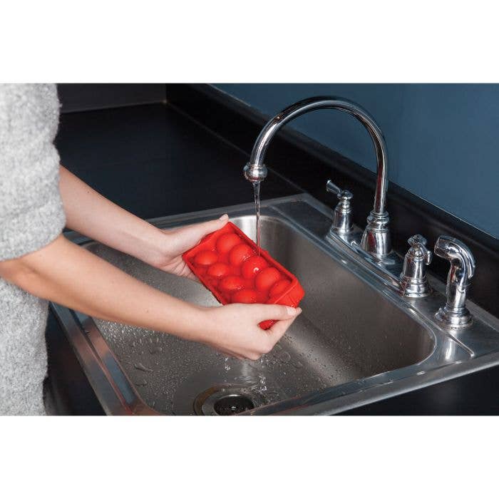 HIC Kitchen CannonBall Ice Tray