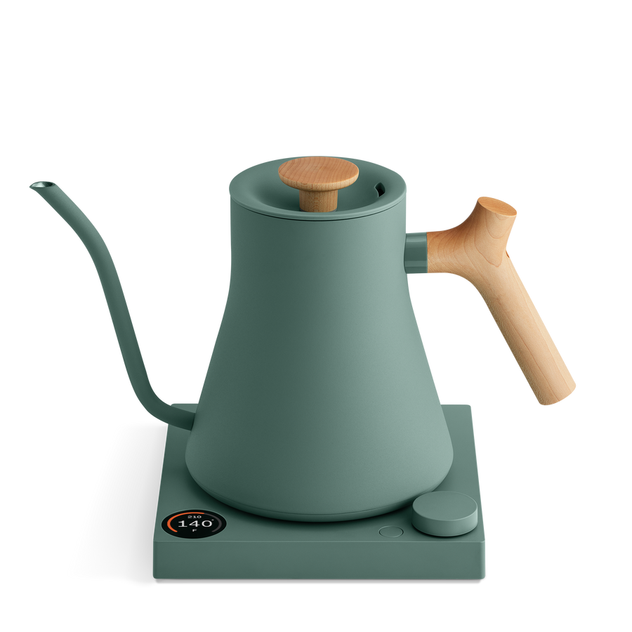 Stagg EKG Pro Electric Kettle: Matte Black
