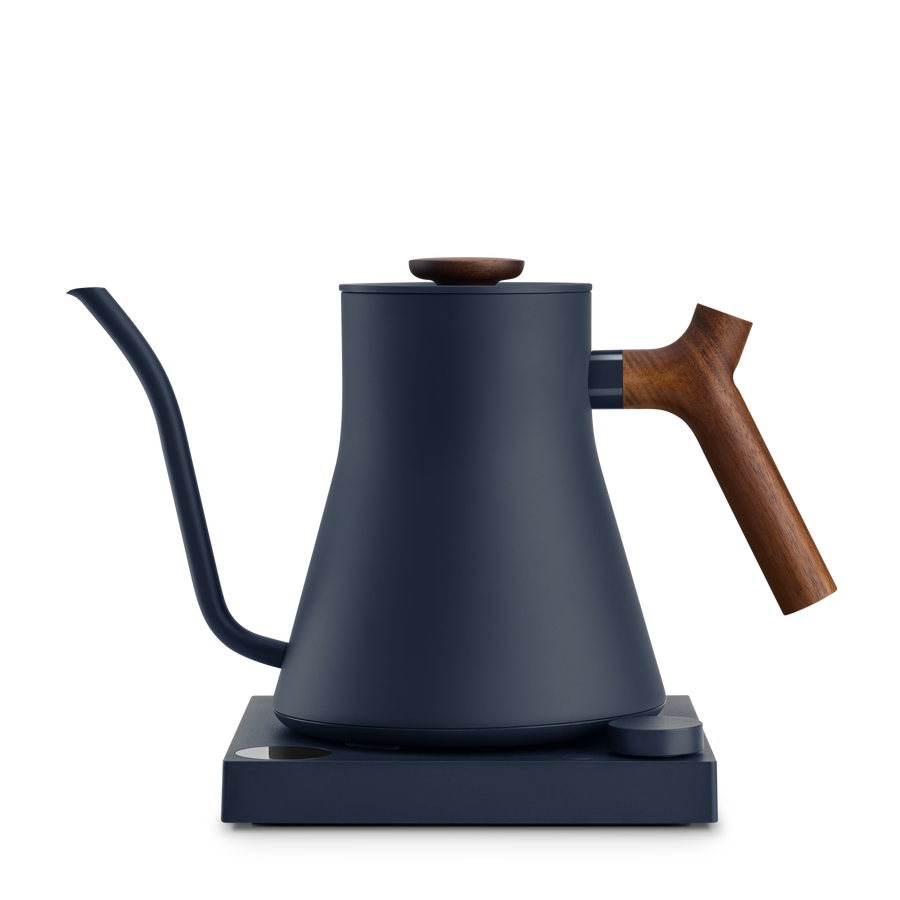 Stagg EKG Pro Electric Kettle: Matte Black