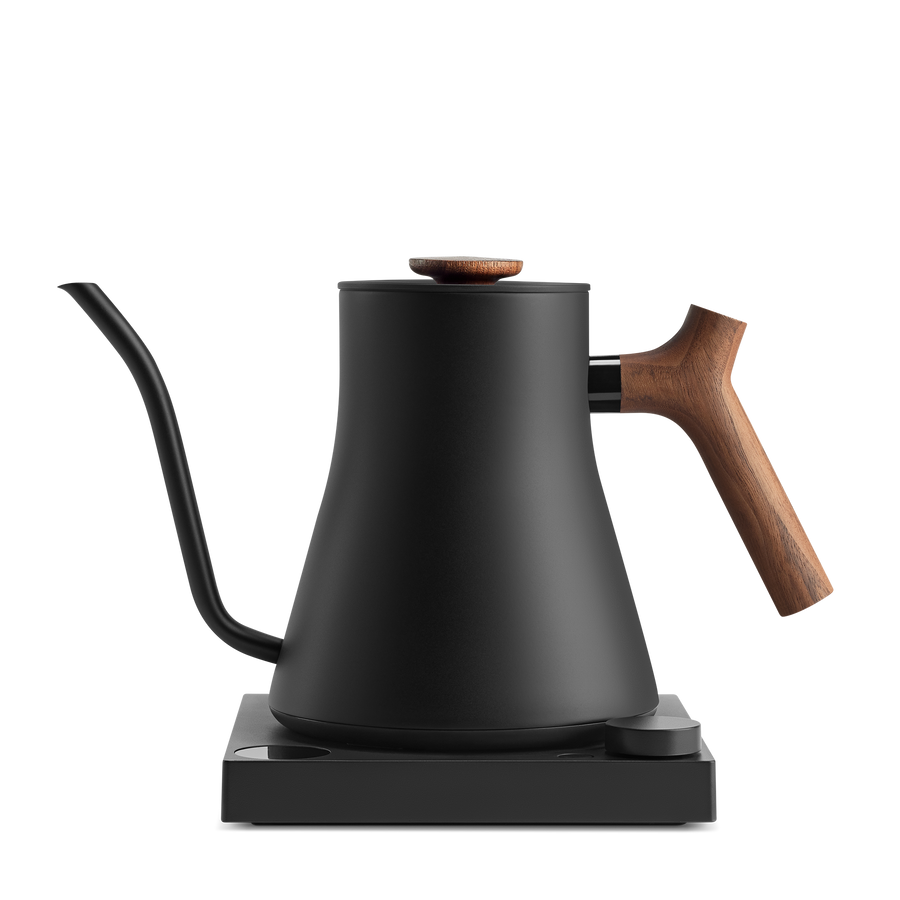 Stagg EKG Pro Electric Kettle: Matte Black