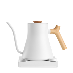 Stagg EKG Pro Electric Kettle: Matte Black