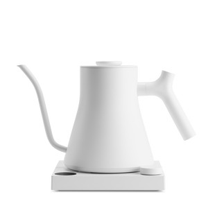 Stagg EKG Pro Electric Kettle: Matte Black