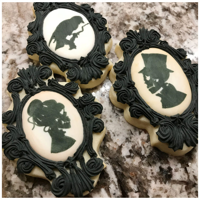 OVAL PLAQUE COOKIE CUTTER